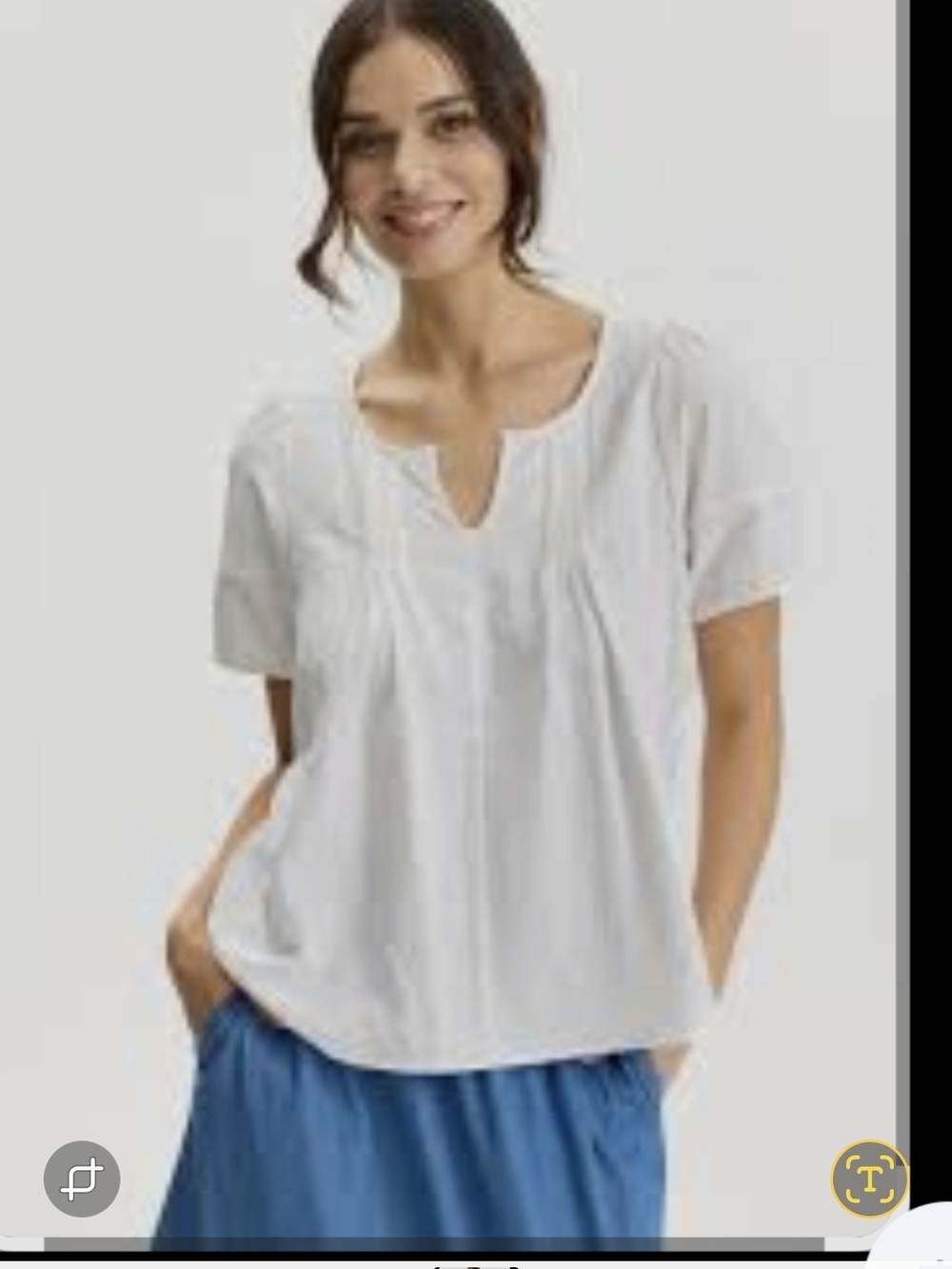 Anthropologie White Short-Sleeve Notch-Neck Pintuck Blouse